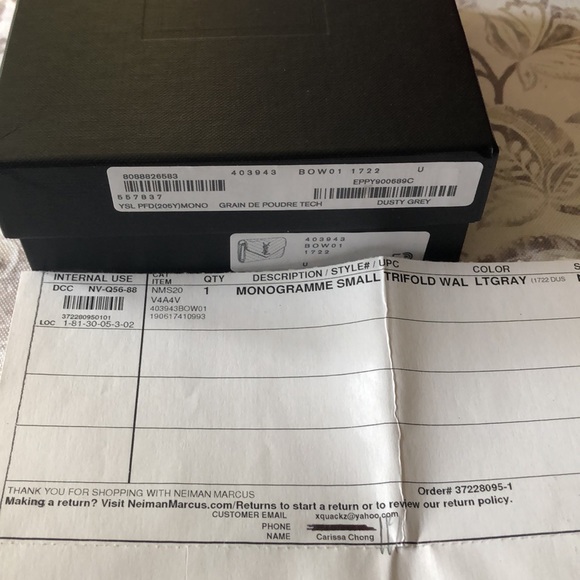 SOLD! NWT YVES Saint Laurent Monogram Wallet in Grey - Picture 10 of 10